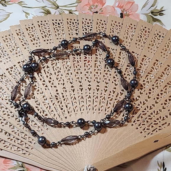 Ladies Vintage Necklace for sale today offers are considered. - Picture 5 of 6